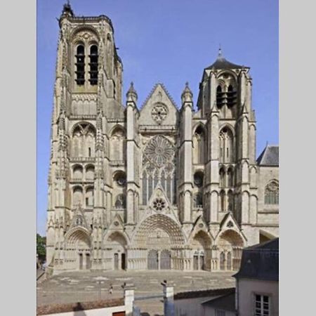 Appartement Entier Bourges Avaricum Centre Ville Exterior foto